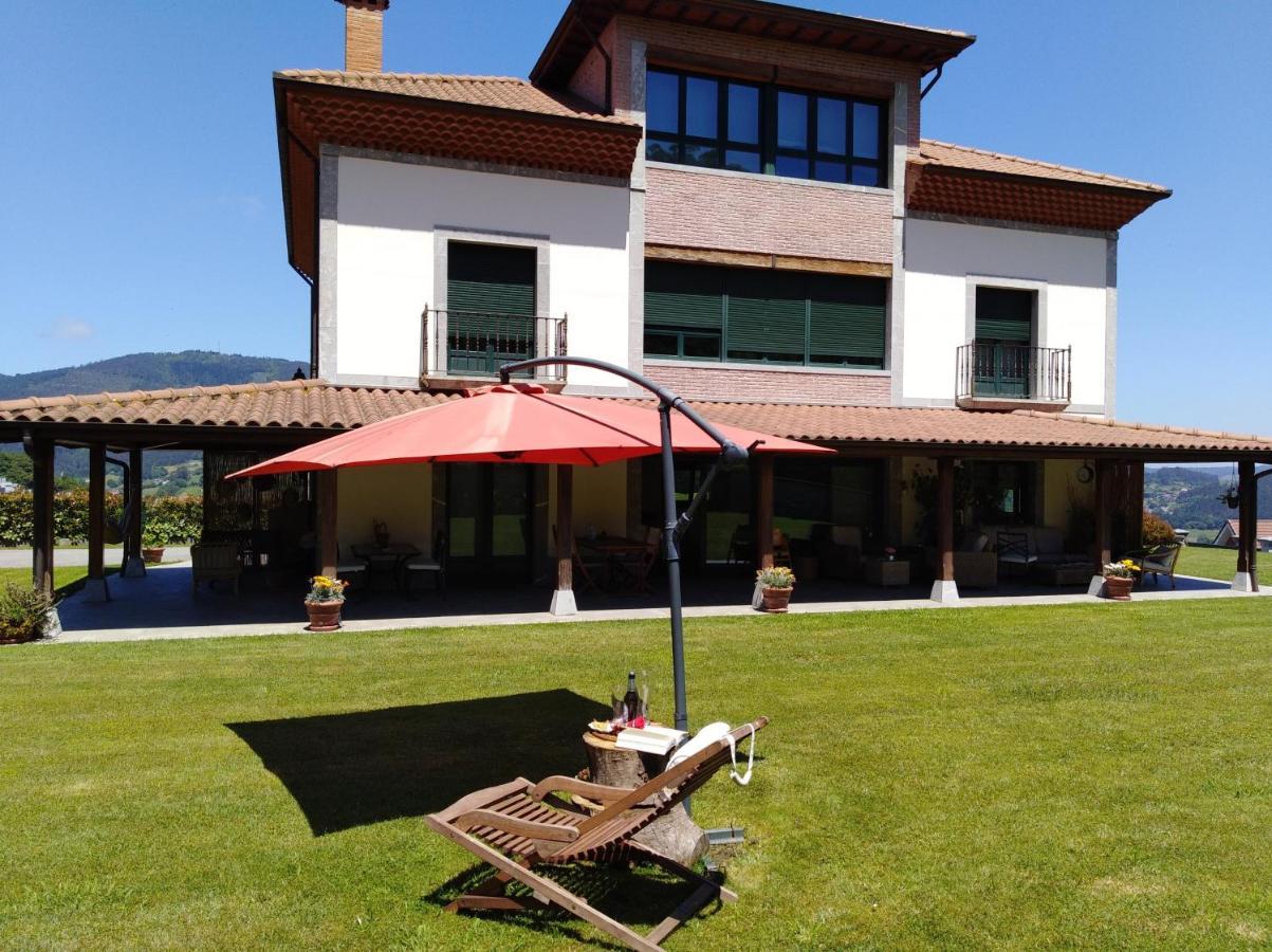 Hotel Reina Adosinda Pravia Exteriör bild